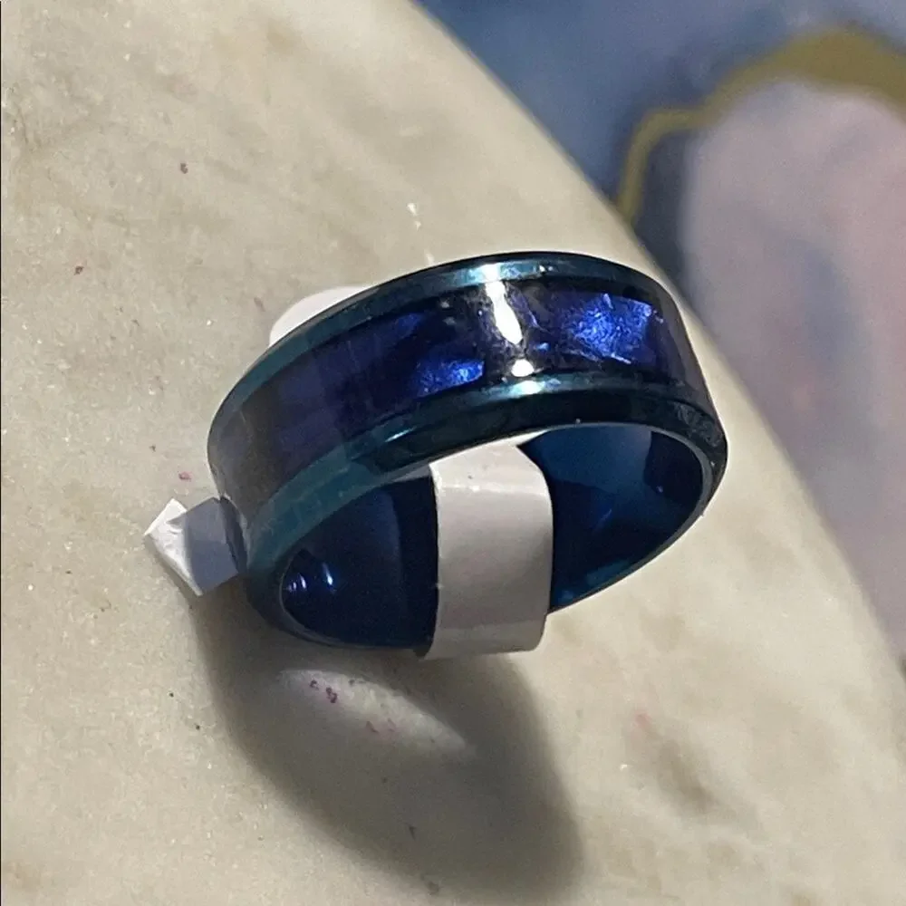 Men’s wedding band style ring stainless steel size 7